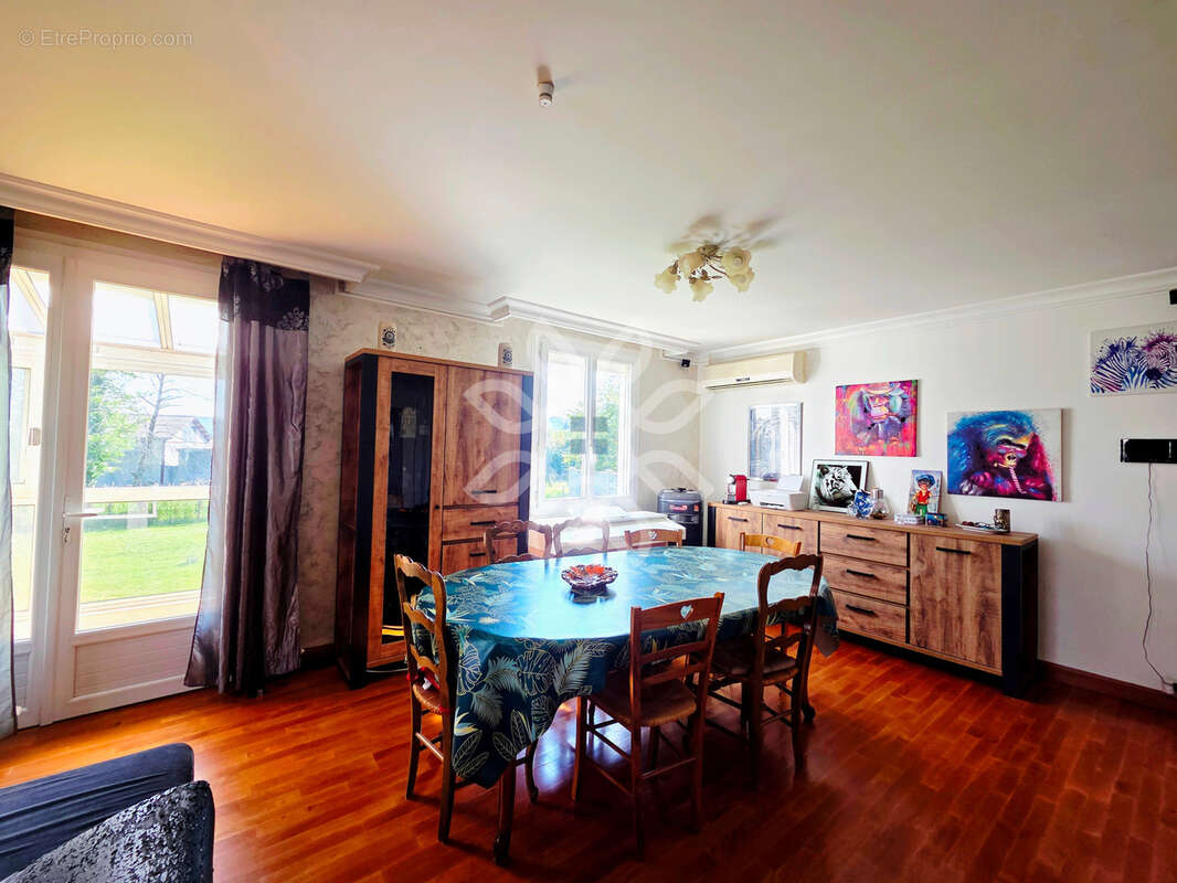 Maison à BRASSAC-LES-MINES