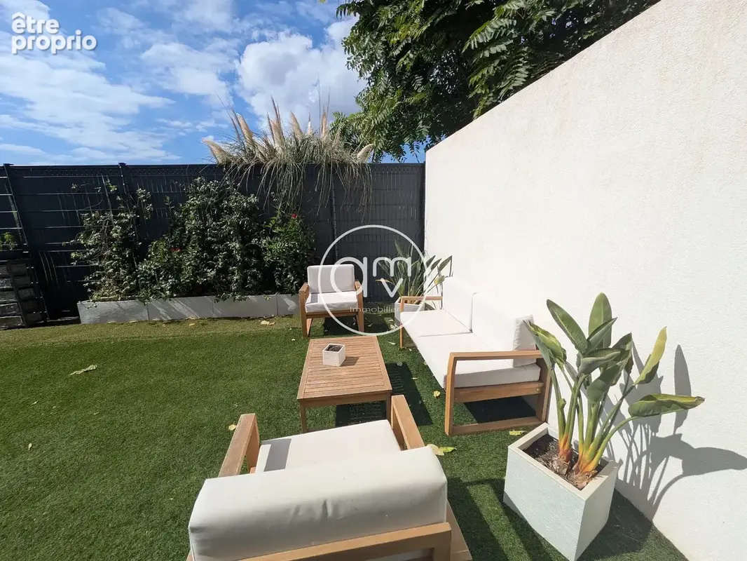 Photo Maison à Bormes-Les-Mimosas au prix de 429 000€