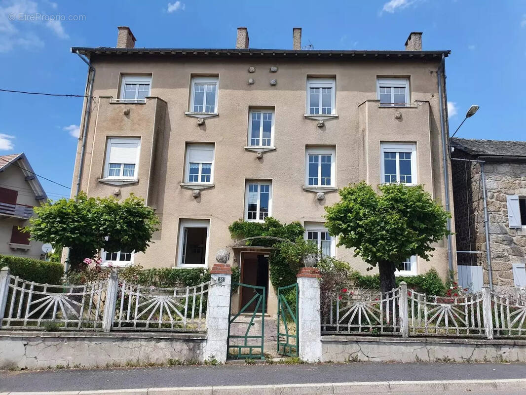 Appartement à TENCE