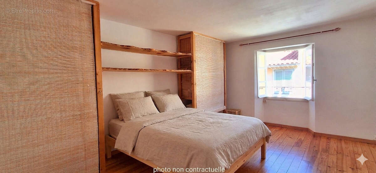 Appartement à VALLAURIS