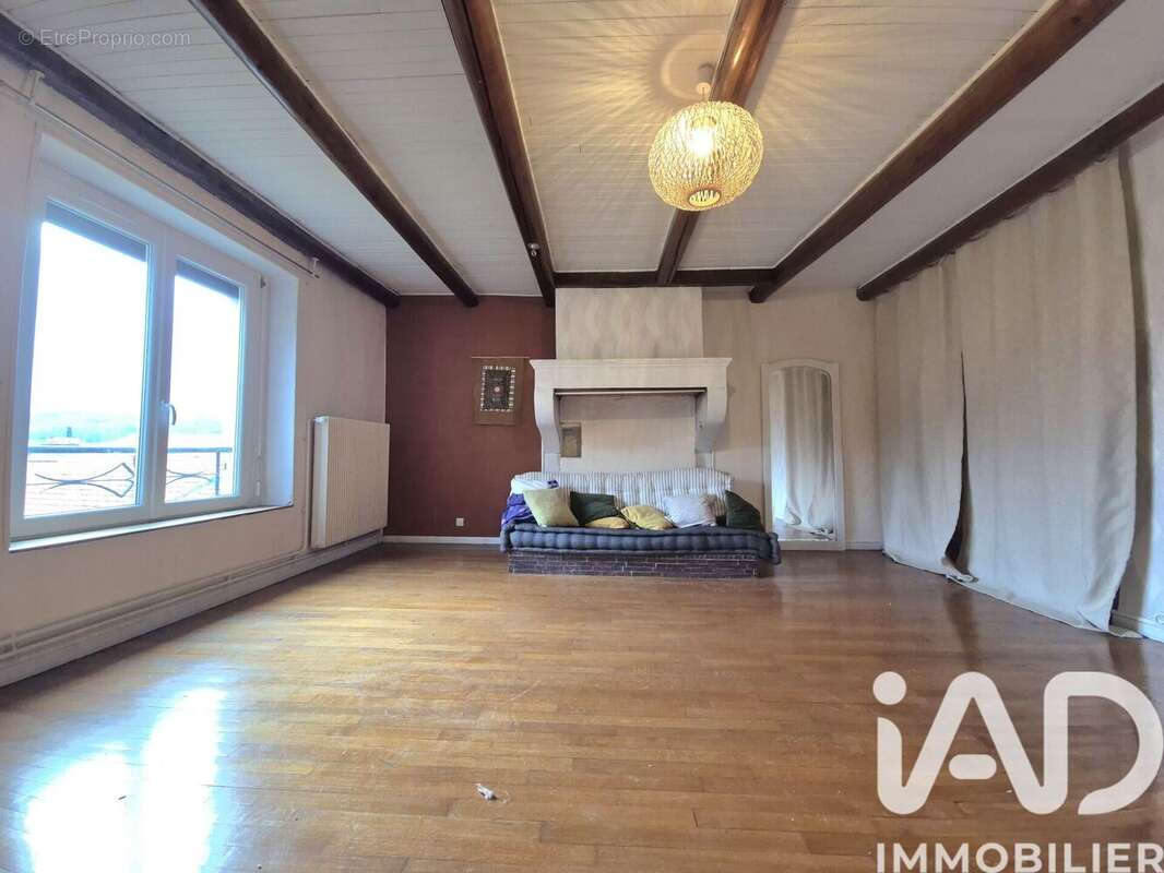 Maison 150 m² à Vannes-Le-Chatel  - photo 8