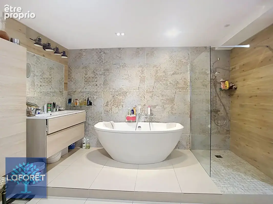 Magnifique maison de ville entièrement rénovée avec ascenseur ? Fort potentiel familial ou locatif - photo 14
