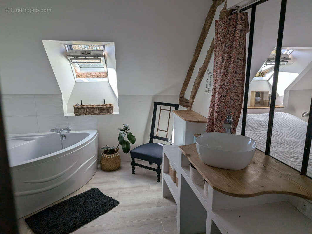 Maison à SAINT-MARD-DE-RENO