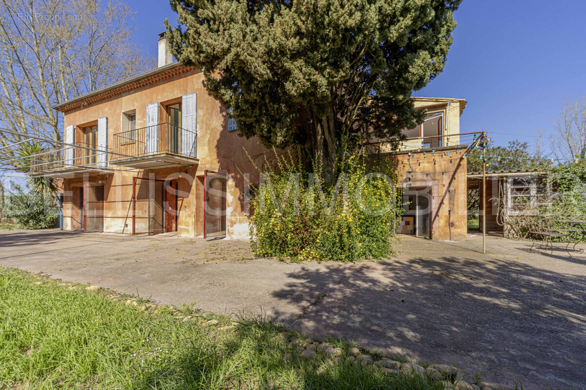 Maison à AVIGNON