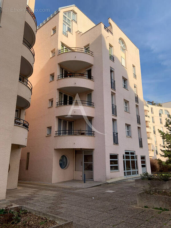 Appartement à ERMONT