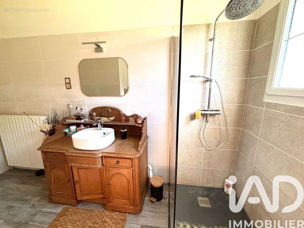 Maison 180 m² à Thenay  - photo 7