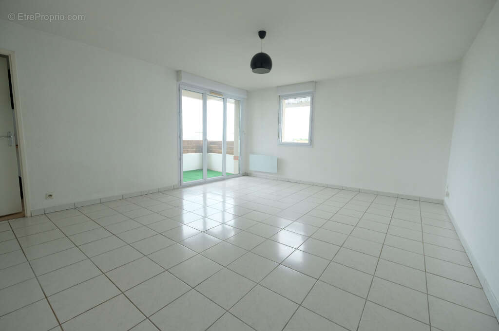 Appartement à COLOMIERS
