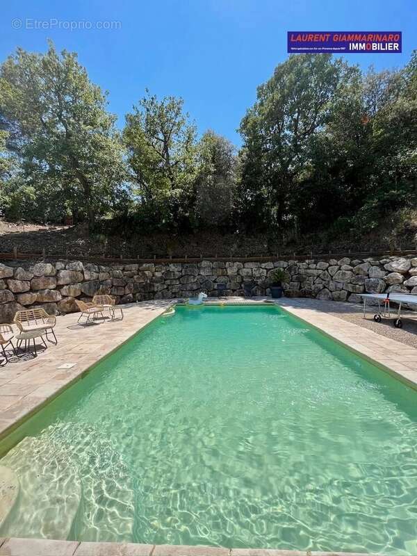 Maison à SAINT-MARC-JAUMEGARDE