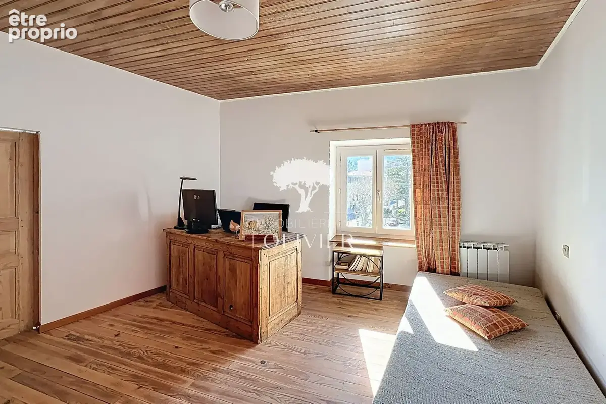 Appartement 4 pièces 100 m² à vendre à Apt (84400) - photo 8