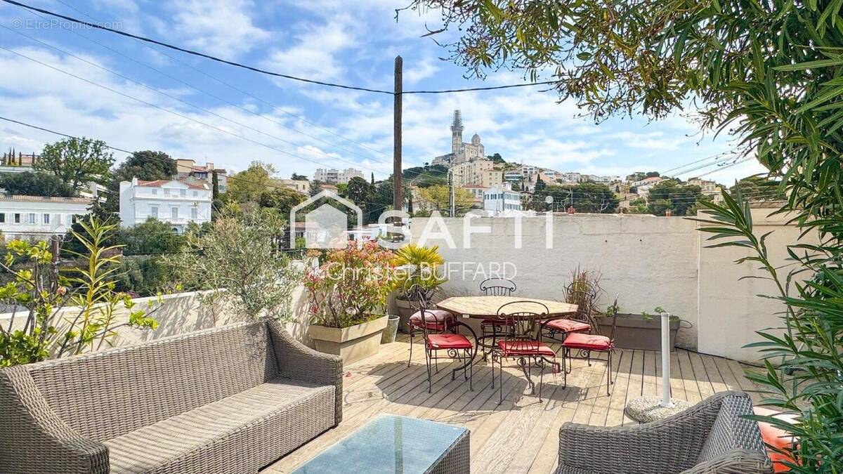 Photo 1 - Maison à MARSEILLE-7E