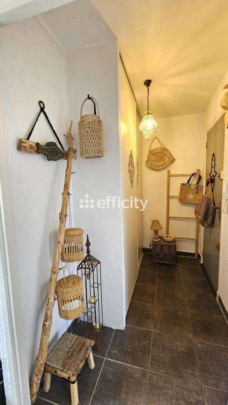 Appartement à LIMAS