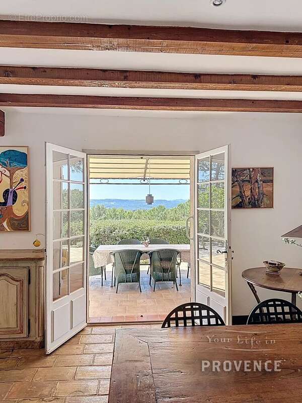 Maison à SAINT-ANTONIN-DU-VAR