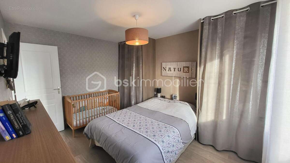 Maison à ISLES-SUR-SUIPPE