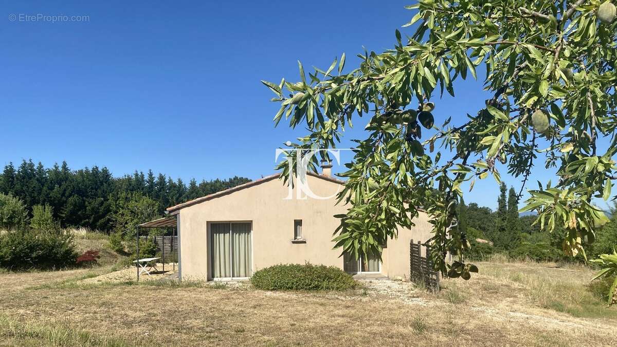 Secteur lussan, maison plain-pied 180m2 de conception bio-climatique, sur parcelle 6055m2 - photo 25