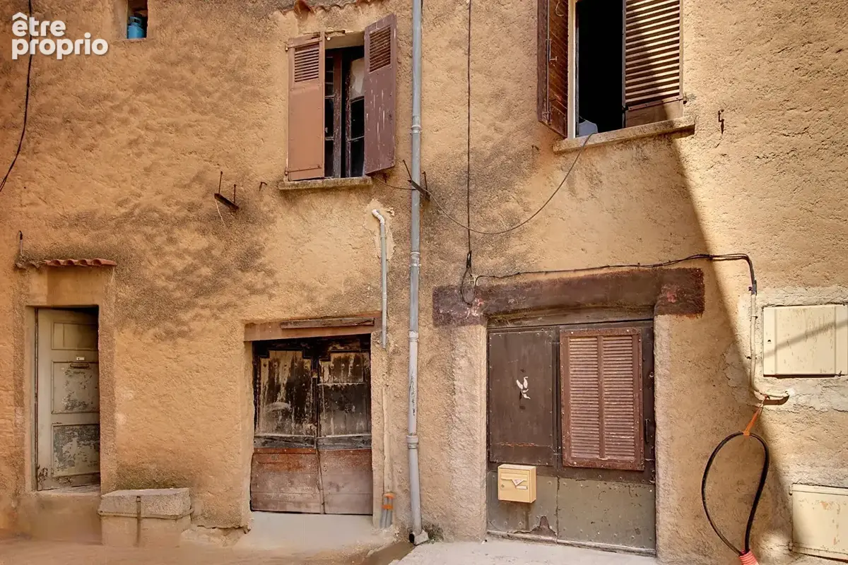 A VENDRE EN EXCLUSIVITE ! Lots de 2 Maisons de village à Lorgues, environ 100 m² sur 2 logements ! - photo 8