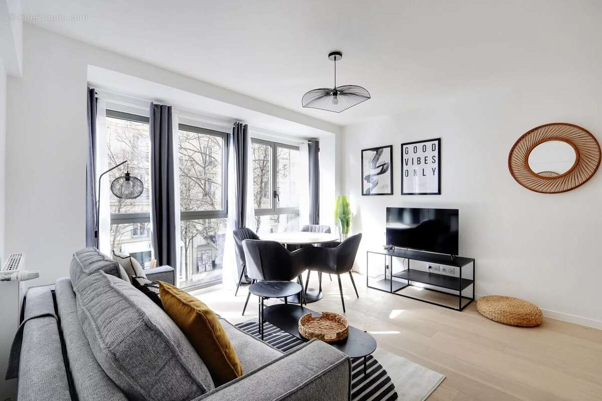 Appartement à PARIS-18E