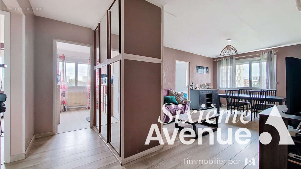 Appartement Saint Priest 4 pièce(s) 73 m2 - photo 2