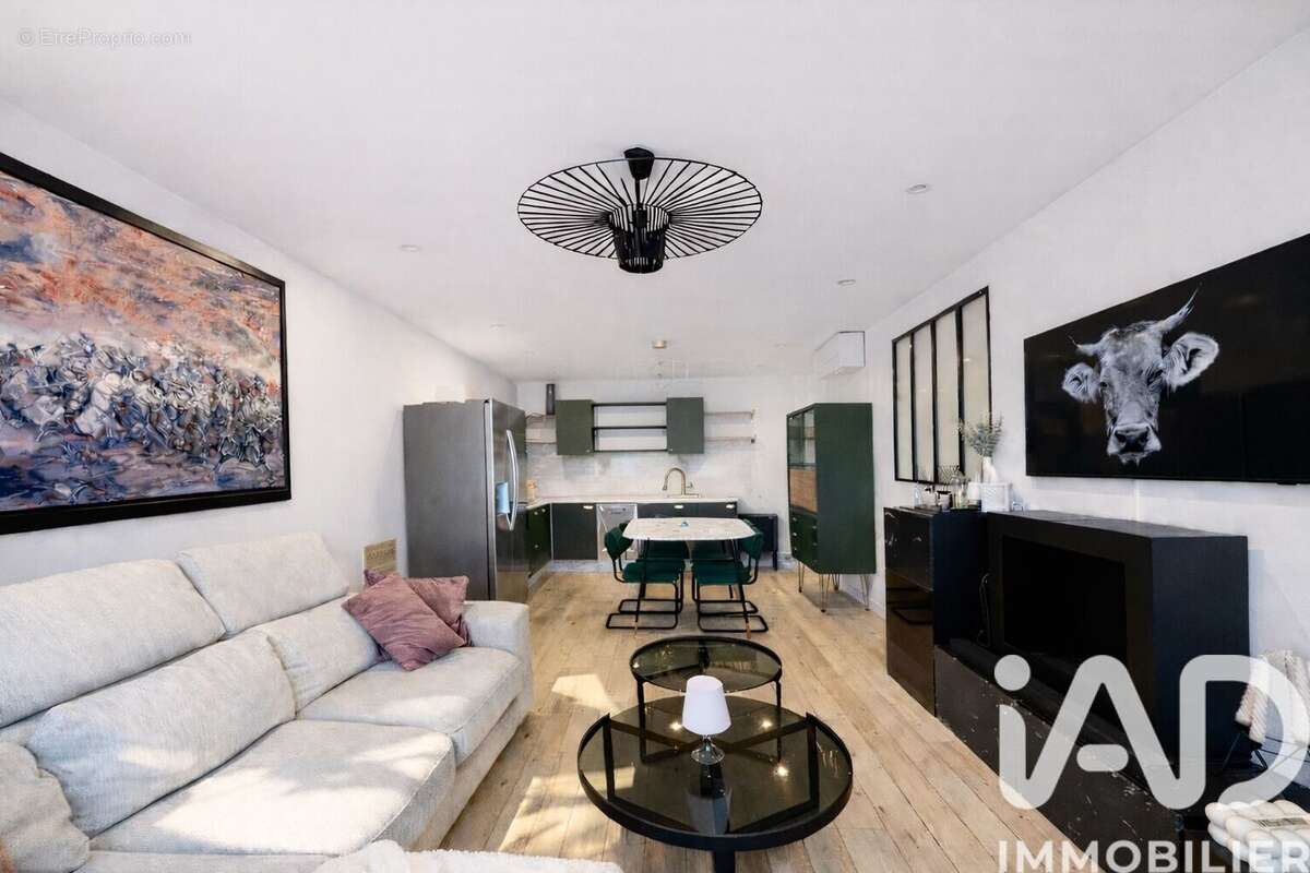 Photo 2 - Appartement à SURESNES