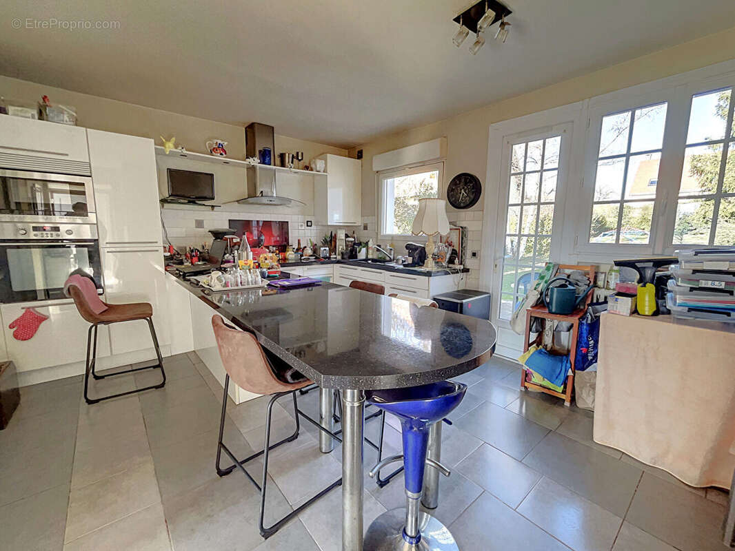 Maison proche gare 160 m2 - photo 5