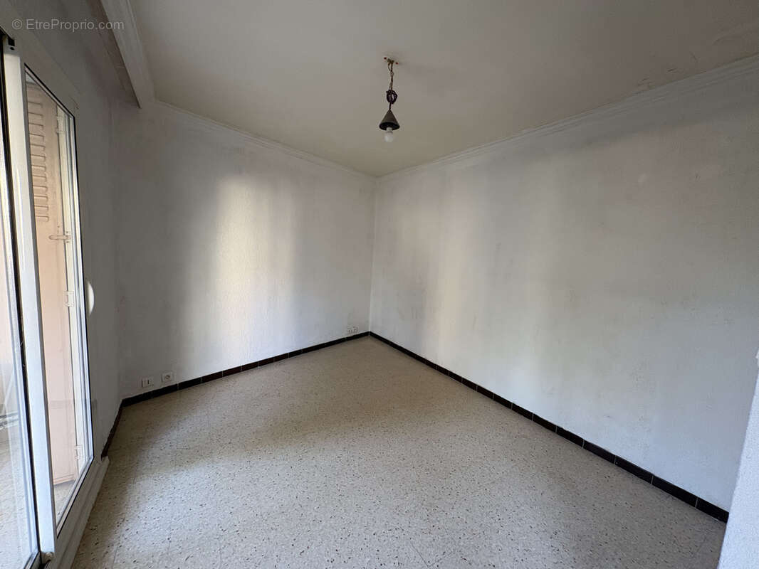 Appartement à MARSEILLE-12E