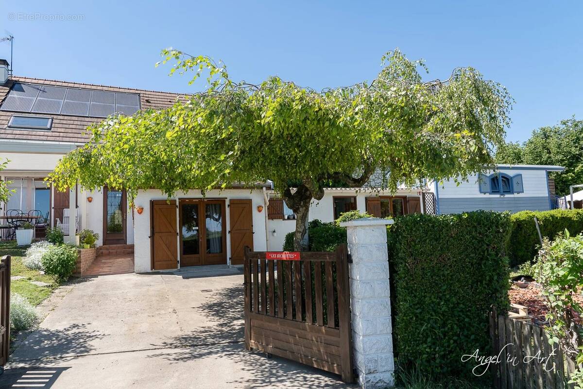 Maison à VILLERS-ALLERAND