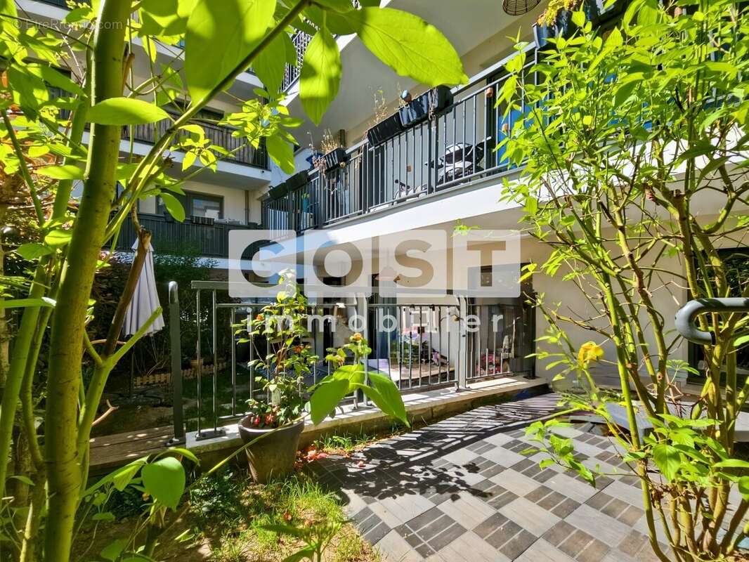 Appartement à BOIS-COLOMBES