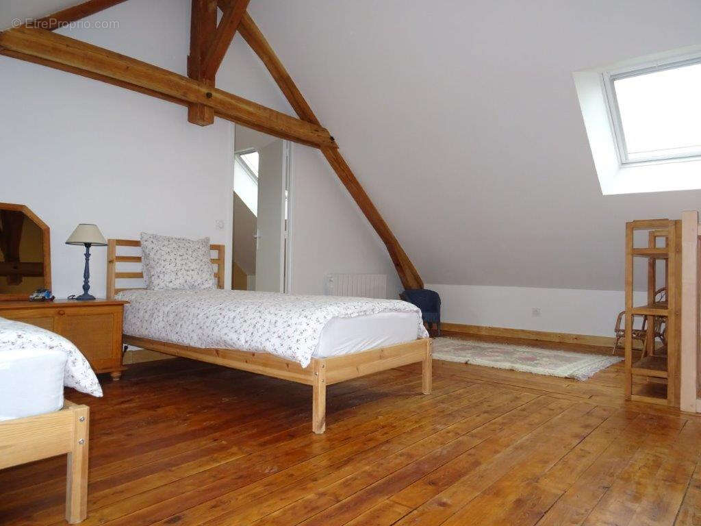 Maison à LA BAZOCHE-GOUET