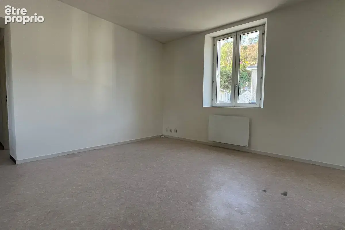 Pocé sur Cisse - Appartement T3 - photo 3