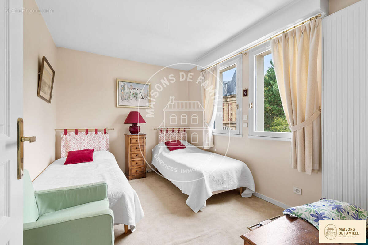 Maison à CROISSY-SUR-SEINE