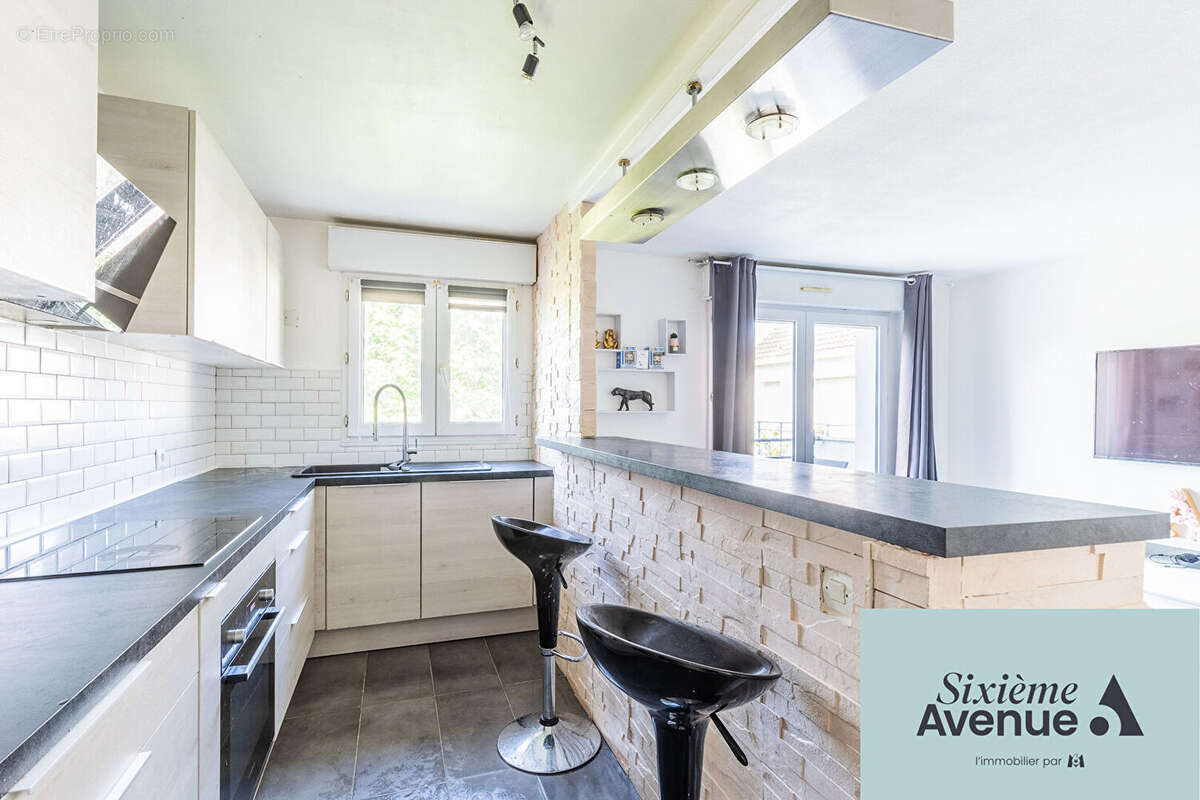 Appartement à CHILLY-MAZARIN