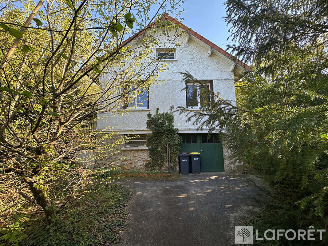 Maison à GIF-SUR-YVETTE