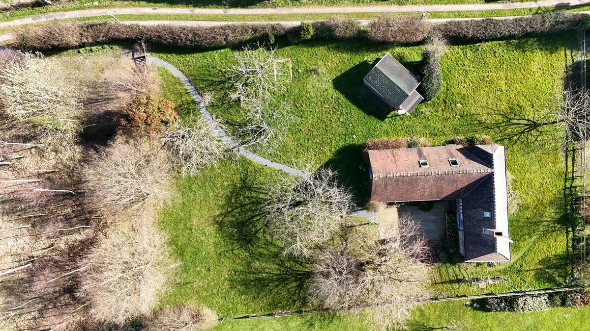 Maison à SAINT-GEORGES-EN-AUGE