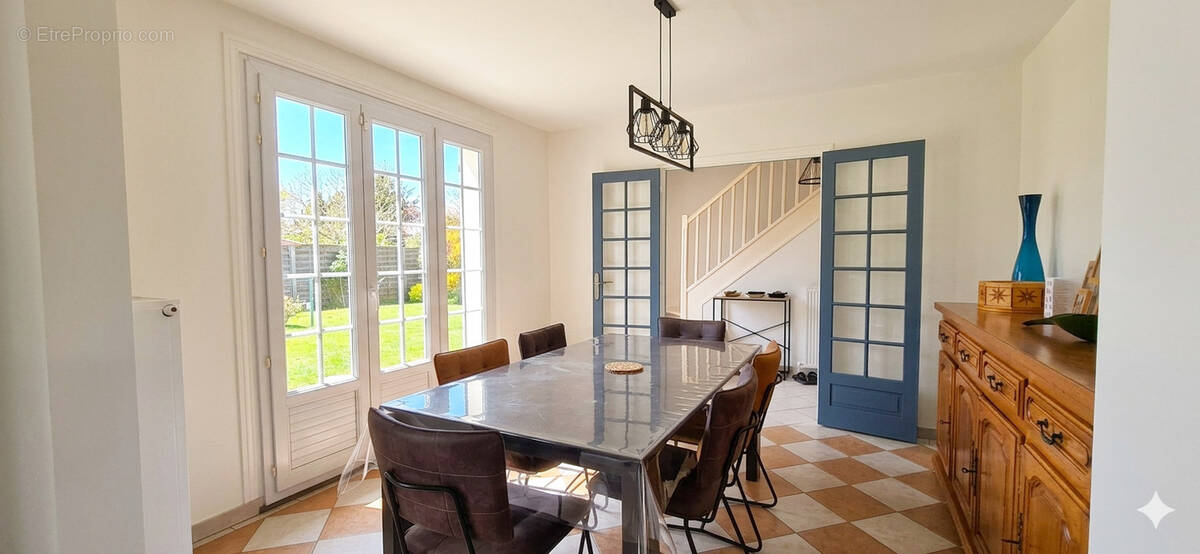 Maison à SAINT-OUEN-L'AUMONE