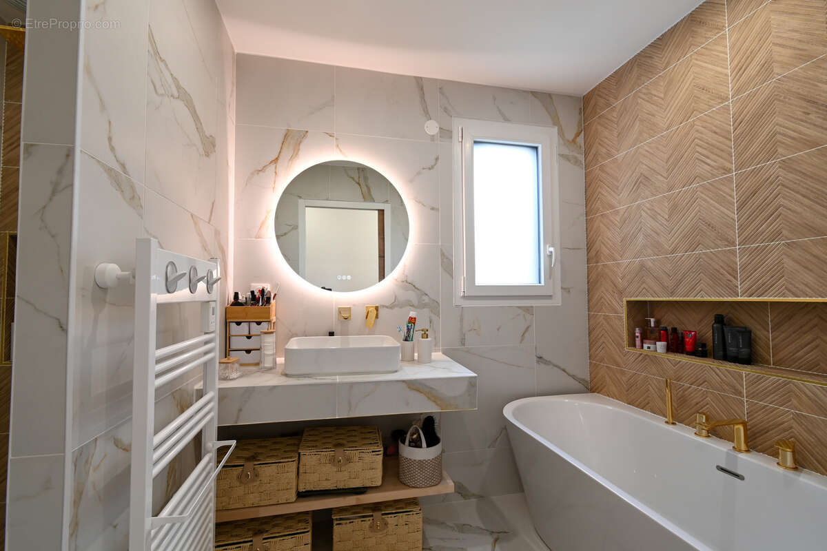 Maison à JOUE-LES-TOURS