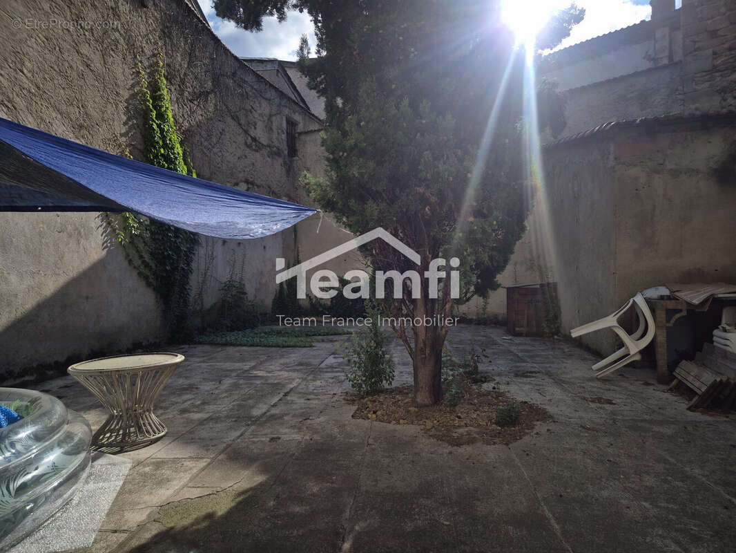 Appartement à COURPIERE