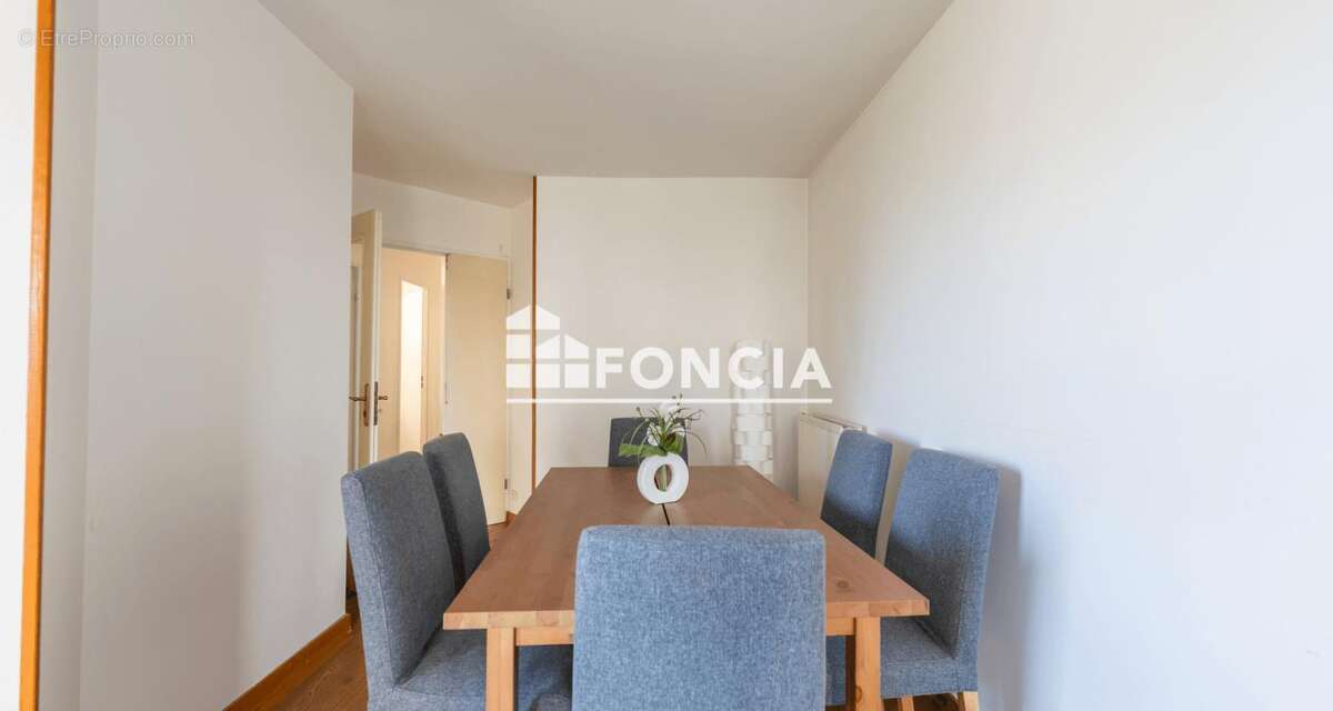 Appartement à SAINT-DENIS
