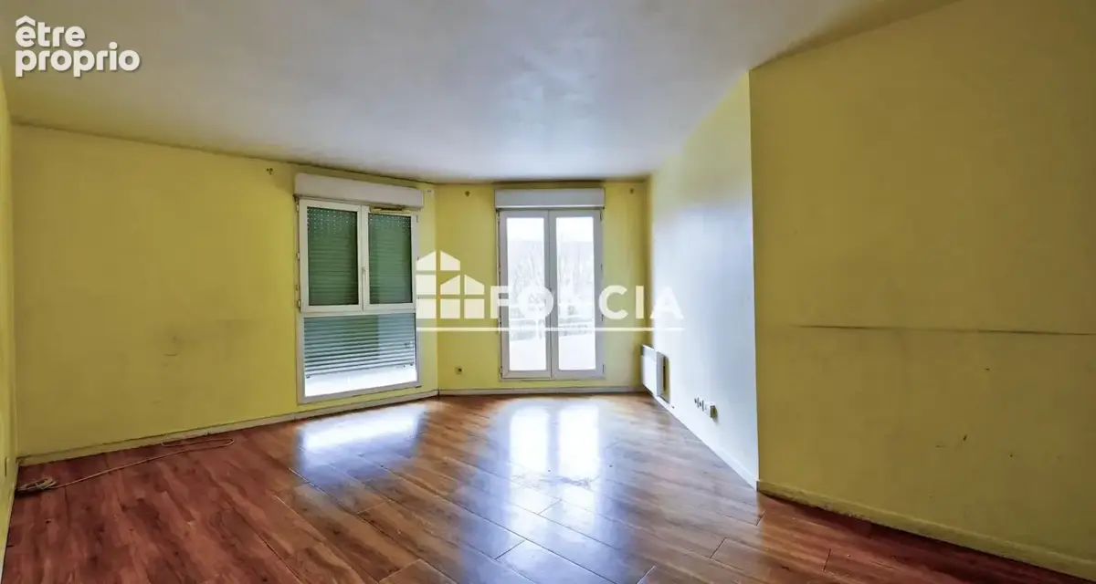 Pontoise appartement dans residence securisee a 3 minutes du rer c avec balcon et parking - photo 3