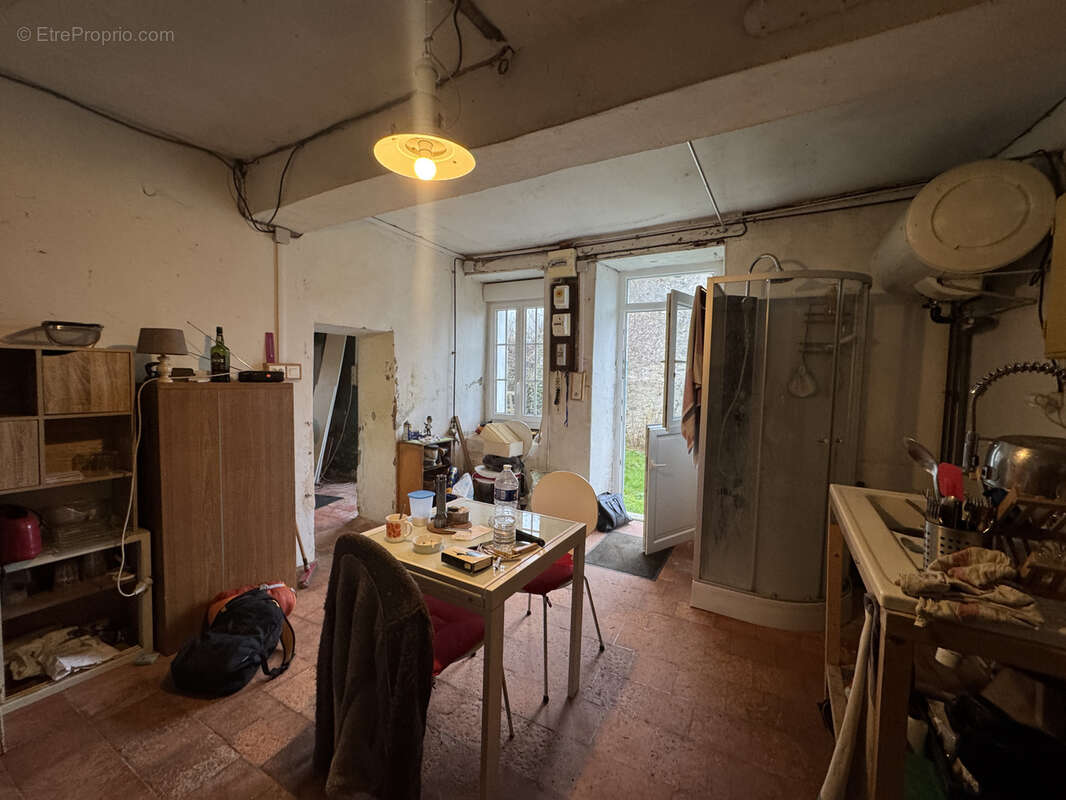 Maison à NEUVILLALAIS