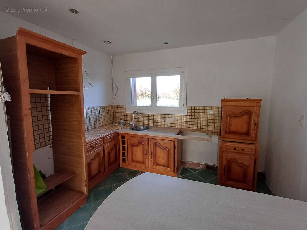 Maison à BAIGNES-SAINTE-RADEGONDE