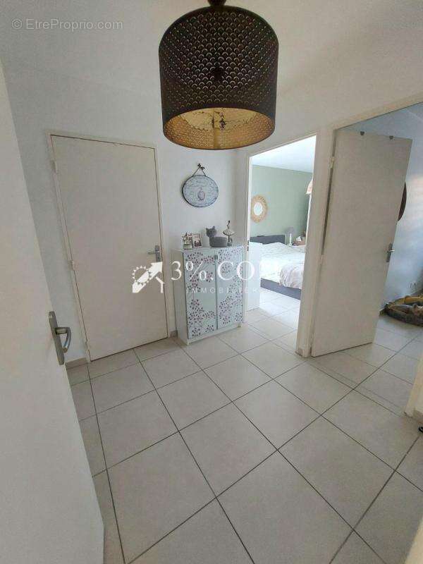 Appartement à MARSEILLE-8E
