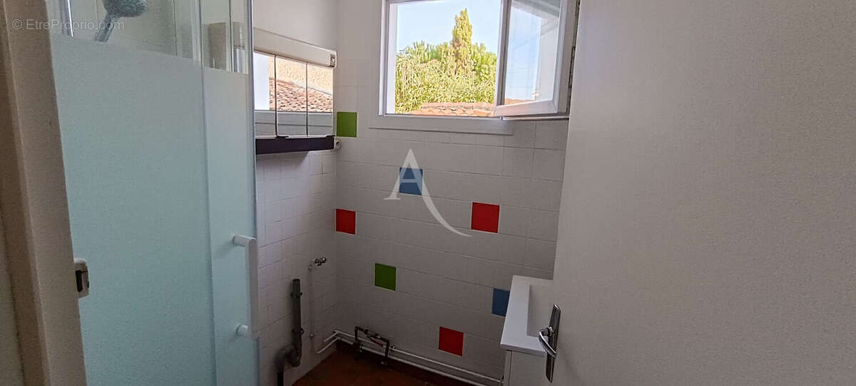 Maison à PORT-DES-BARQUES