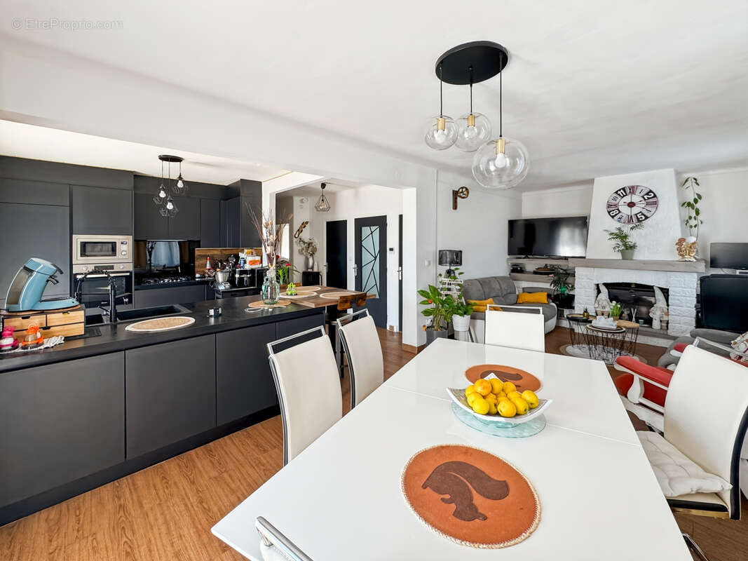 Maison à BEDARRIDES