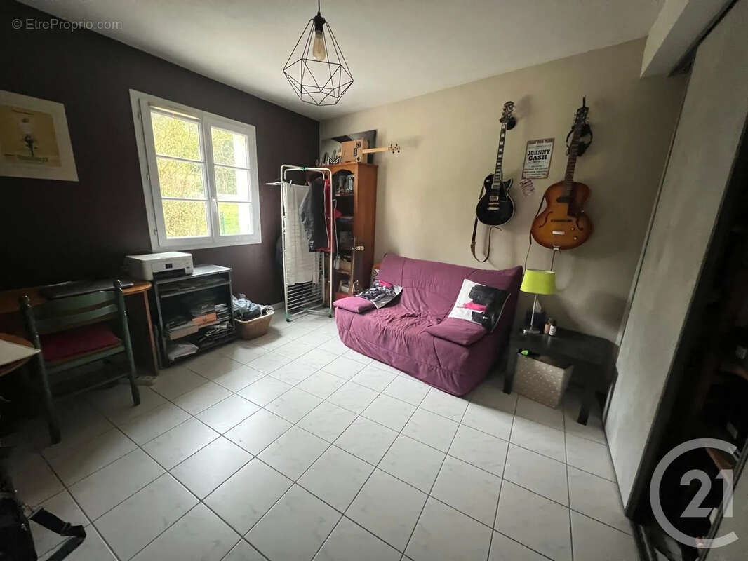 Maison à MONTGE-EN-GOELE