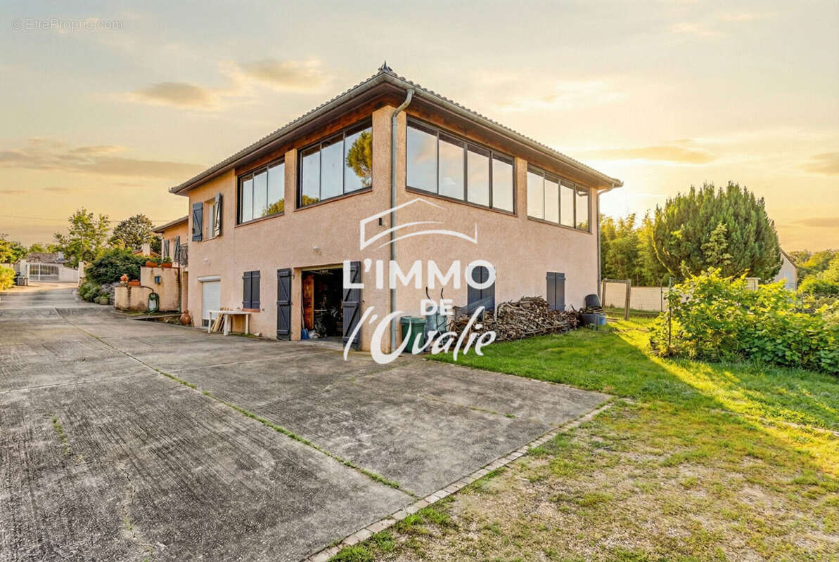 Maison à BRUGUIERES