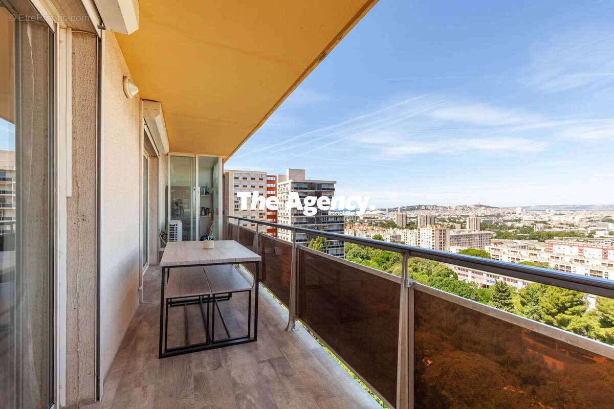 Appartement à MARSEILLE-10E