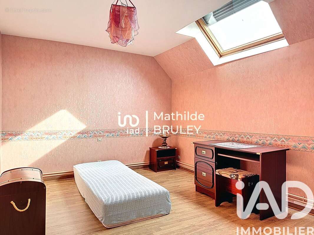 Photo 8 - Maison à SAINT-ARNOULT-EN-YVELINES