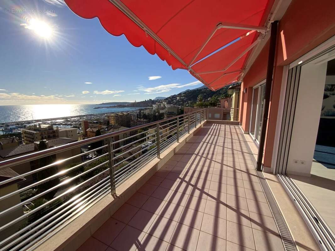Appartement à MENTON