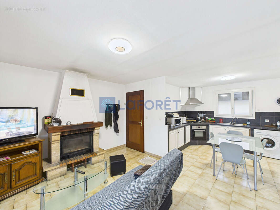 Maison à SARROLA-CARCOPINO