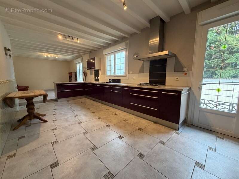 Dpt Maine et Loire (49), à vendre BARACE maison P0 - photo 2