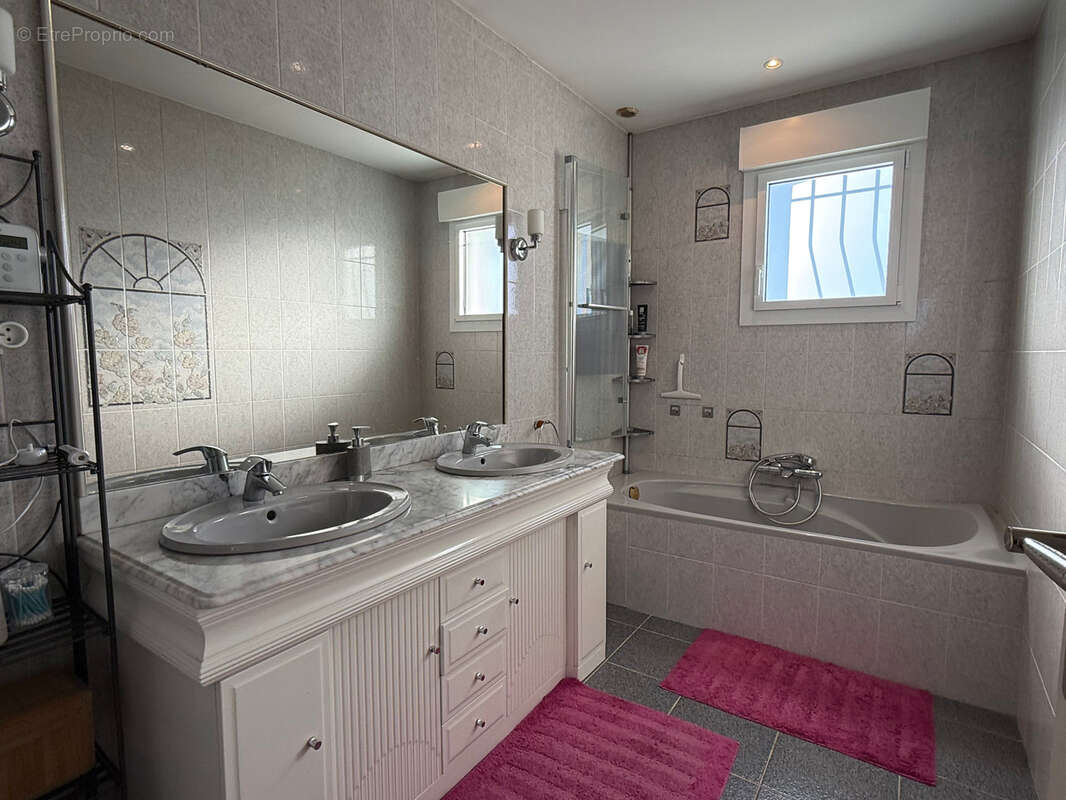 Maison à LA ROCHE-SUR-YON